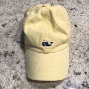 VV Hat